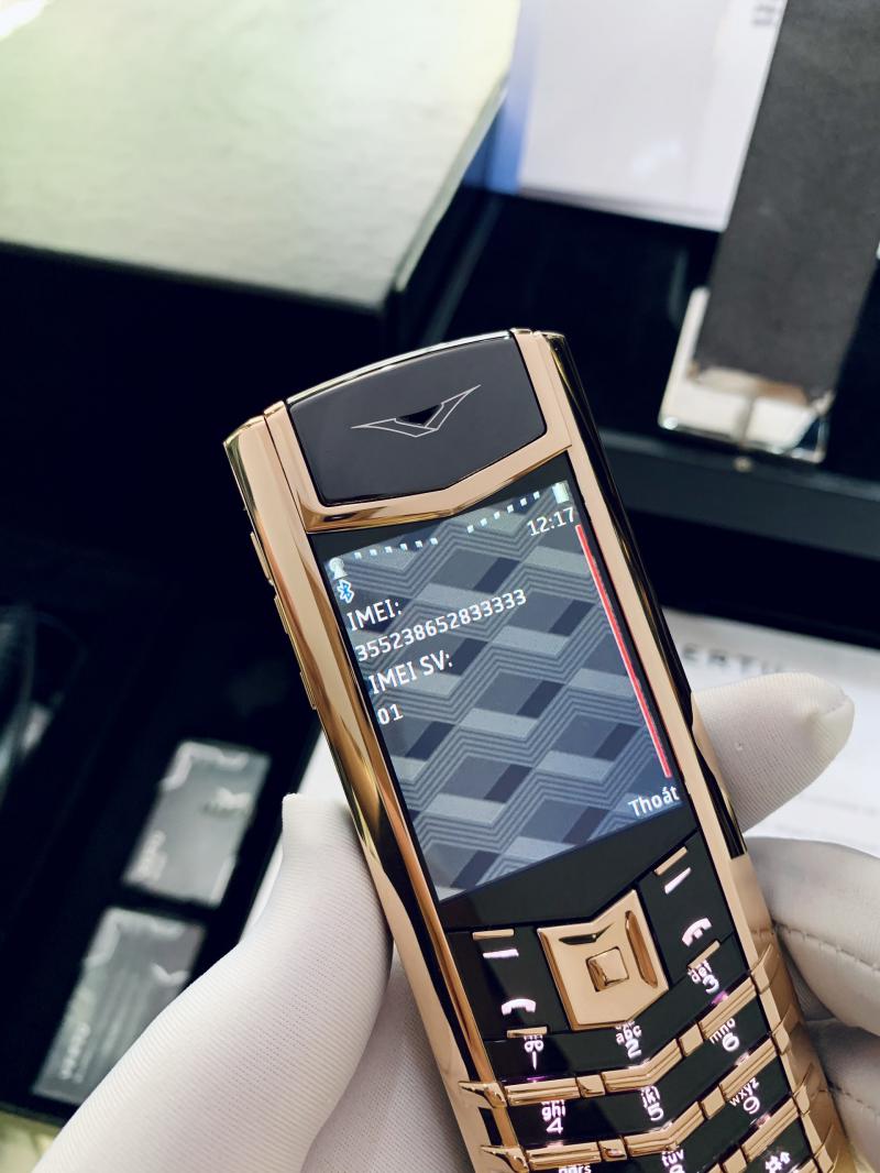 Vertu Signature S Rose Gold 2017- Mới 99% Vertu Signature S Rose Gold 2017- Mới 99%