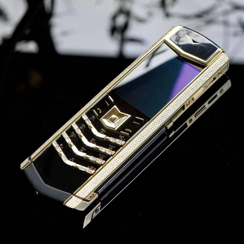 Vertu – biểu tượng của sự an toàn và riêng tư