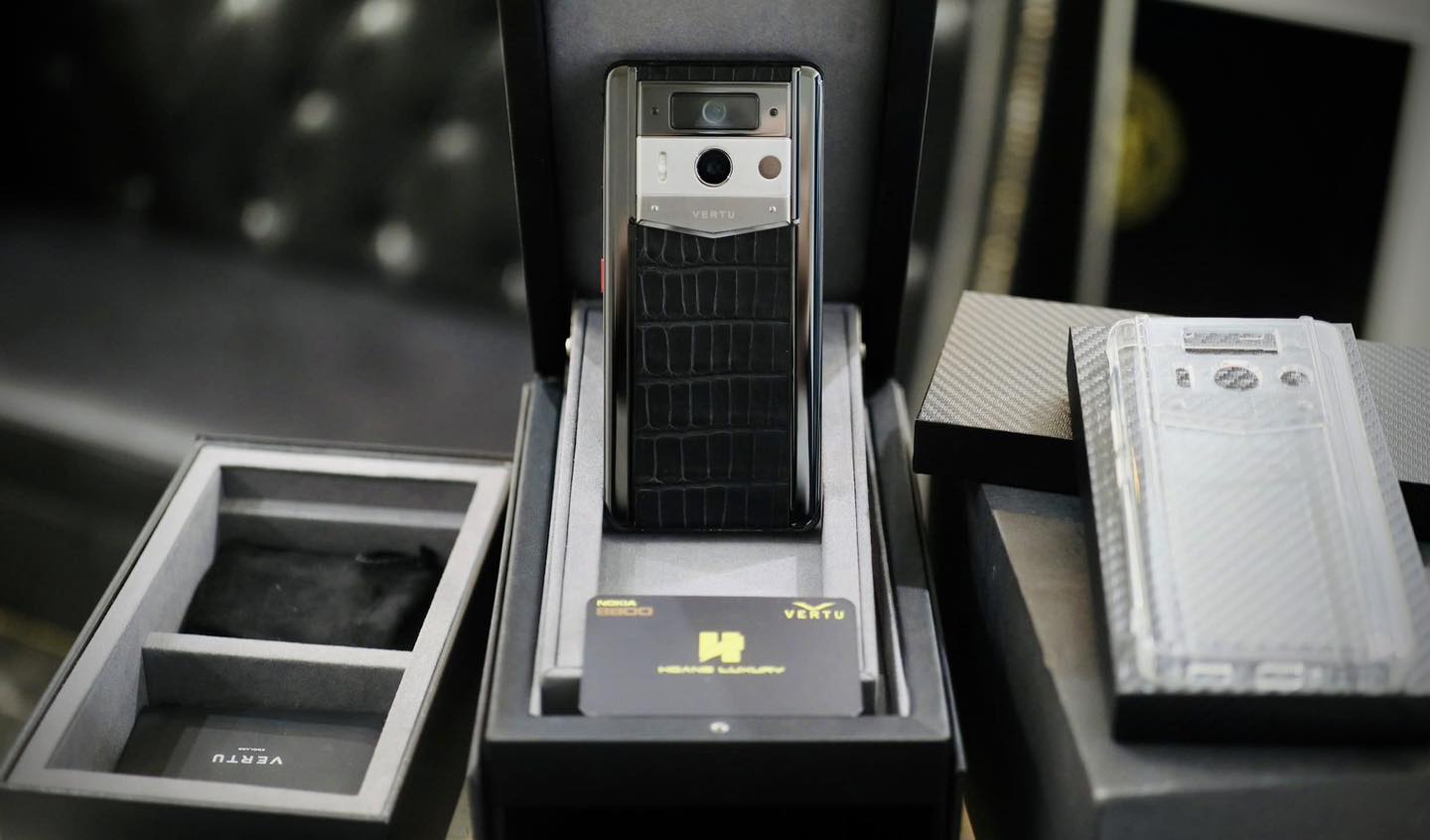 Thiết kế metavertu 2 tinh xảo, đậm chất xa xỉ