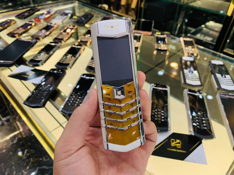 giá của điện thoại vertu