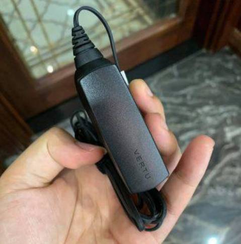 Sạc Vertu chính hãng