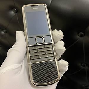 ĐIỆN THOẠI NOKIA 8800 CARBON A ĐỘC LẠ + ĐẲNG CẤP