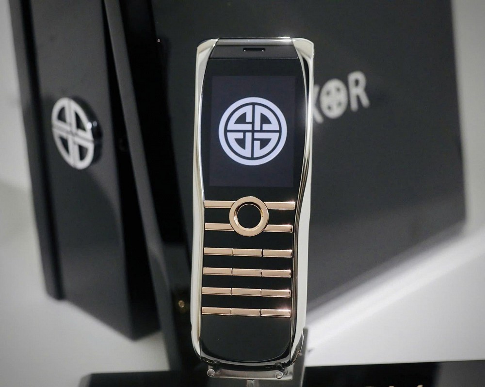 Điện Thoại XOR 4G Điểm Vàng